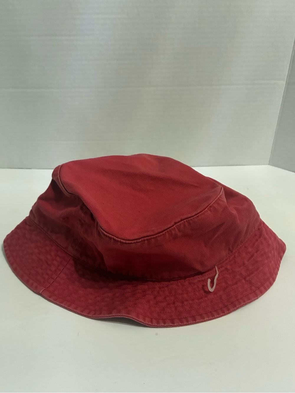 Ralph Lauren Red Bucket Hat with Black Pony Logo - Picture 2 of 3
